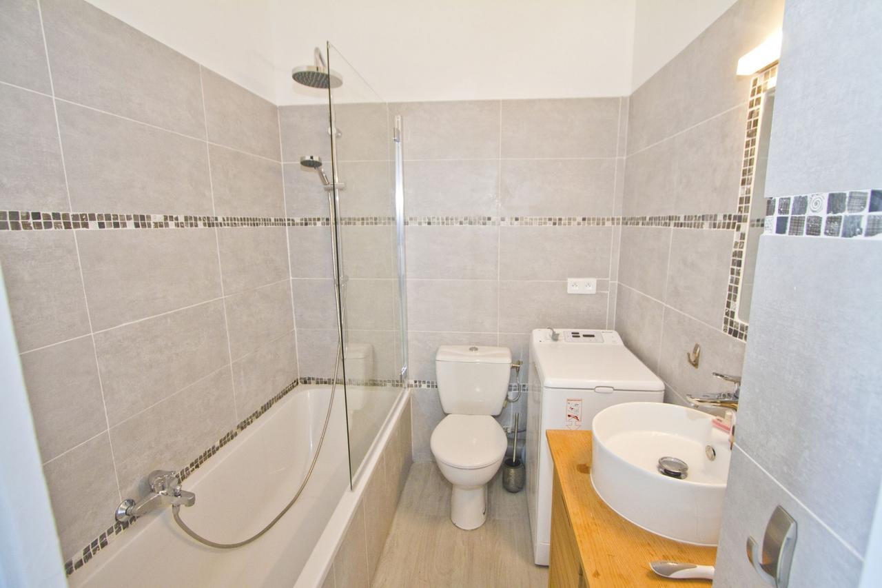 Milord Promenade 2 - Promenade Holiday Apartment Nisa Exterior foto